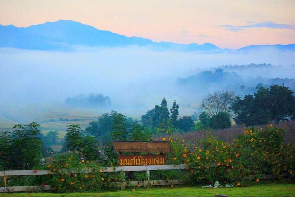 มนต์เมืองแจ่ม Hotel Mae Chaem Exterior foto